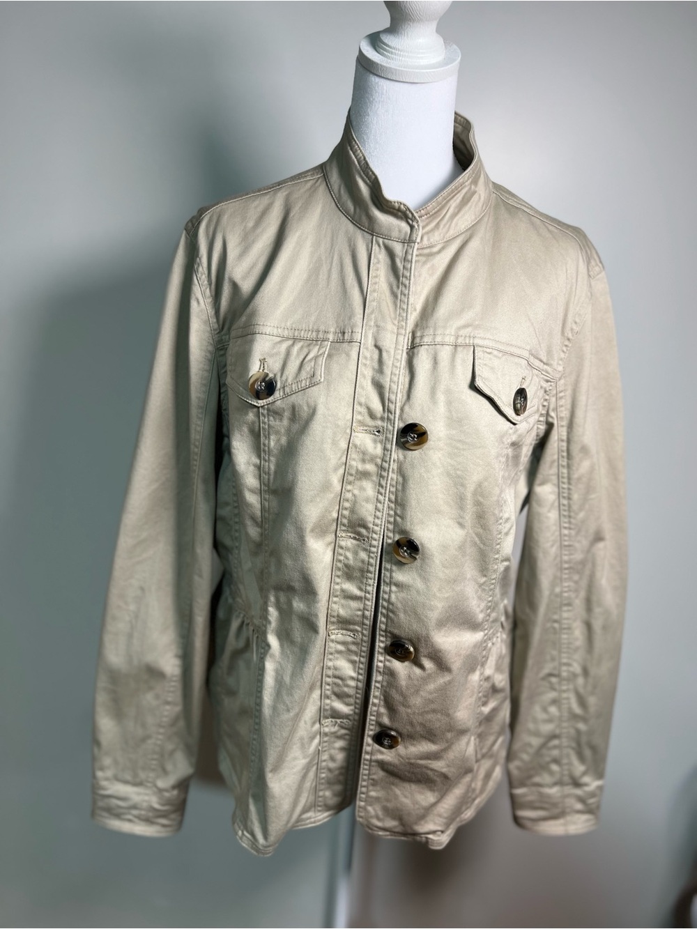 Bass Women's Beige Military-Style Button Front Jacket